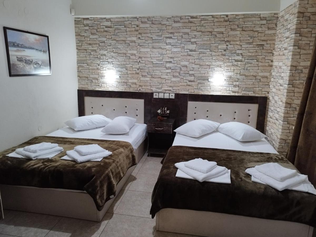 Hotel Villa Pigasos Paralía Exterior foto
